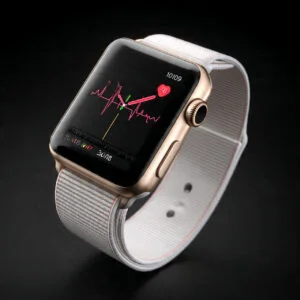 does apple watch 11 measure blood pressure